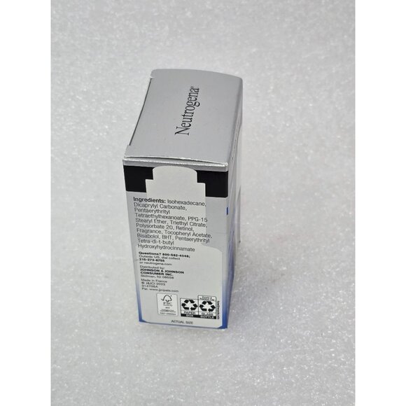 Neutrogena Retinol Pro+ .5% Power Serum 1 Fl. Oz. - Picture 4 of 4